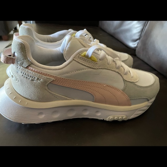 Puma Shoes - Puma Women Sneakers